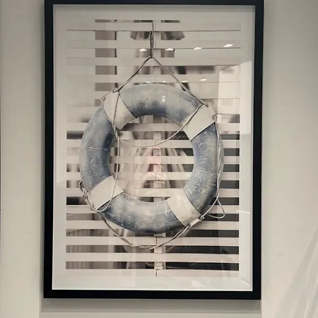 Marina 6 Delux * 尼彻兹